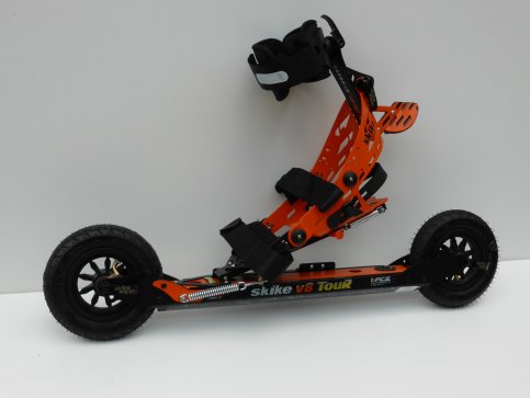 Nieuw in Nederland - de Skike V8 tour cross skate nu te koop